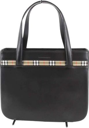 Burberry Pre-owned Handbags, female, Black, Size: ONE SIZE Pre-owned Classic Tote Handbag with Interior Lining and Durable Handle