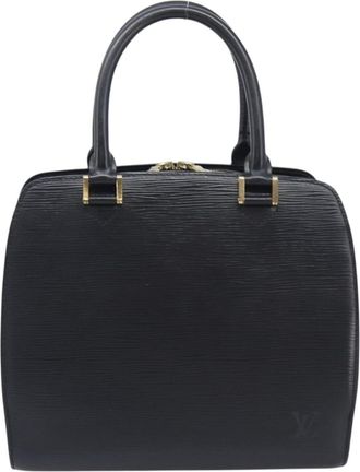 Louis Vuitton Pont Neuf Epi Leather Black Leather Handbag (Pre-Owned)