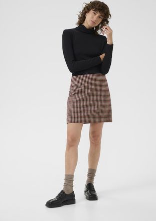 Part Two Rok JulissaPW Rok Feminine