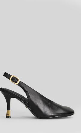 Lola Cruz Pumps