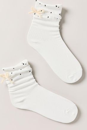 Casa Clara Love Apple Ruffle Socks