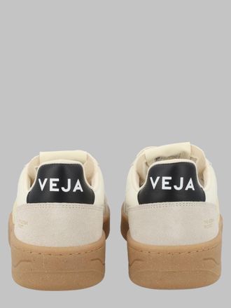 Veja Sneaker - Gray