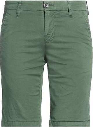 Guess BOTTOMWEAR - Shorts e bermuda su YOOX.COM