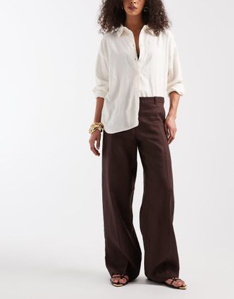 & Other Stories Pantaloni sartoriali in puro lino marrone cioccolato