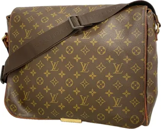 Louis Vuitton Brown Shoulder Bag (Pre-Owned)