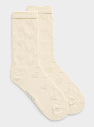 Simons Womens Embossed heart socks