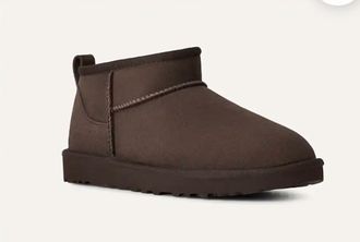 UGG Womens Classic Ultra Mini Boot In Dusted Cocoa