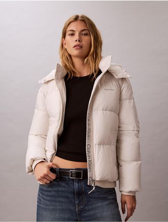 Calvin Klein Womens Essential Short Puffer Jacket - White - XS
