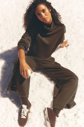 Alo Sunset Sneaker in Espresso Brown, Size: 4.5W