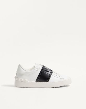 Valentino Garavani Sneaker Rockstud Untitled In Vitello Con Borchie In Tono Donna BIANCO/ NERO 34.5