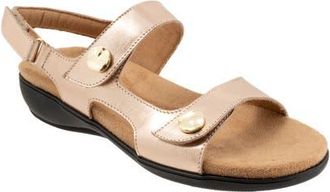 Trotters Romi Sandal in Champagne at Nordstrom, Size 10.5