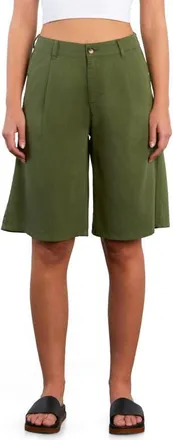 HINT OF BLU Chill Pleated Mid Rise Denim Bermuda Shorts in Vineyard Green at Nordstrom, Size X-Small