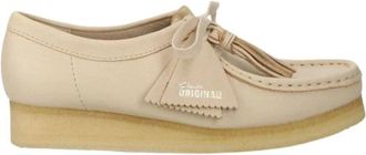 Clarks Schoenen, Dames, Beige, 36 EU, Leer, Wallabee