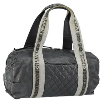 Chanel Pre-owned Weekend Bags, female, Gray, Size: ONE SIZE Pre-owned Plastic Weekend Bag