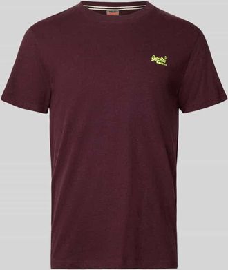Superdry Regular Fit T-Shirt mit Logo-Stitching in Bordeaux, Gr&ouml;&szlig;e XXL