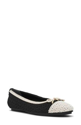 Anne Klein Luci Flat in Black/Cream at Nordstrom, Size 7.5