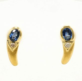C&A Unbranded (18K) Stud Earrings (Pre-Owned)