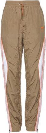 Pinko BOTTOMWEAR - Trousers sur YOOX.COM