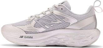 New Balance x GANNI Fresh Foam Trainer Futuristic Silver Pink UTRNGA