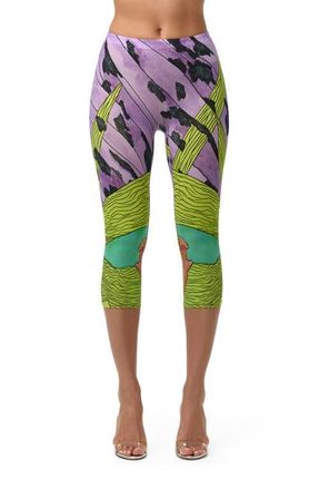 Naked Wardrobe Capri Leggings in Lethal Botanical at Nordstrom, Size X-Large