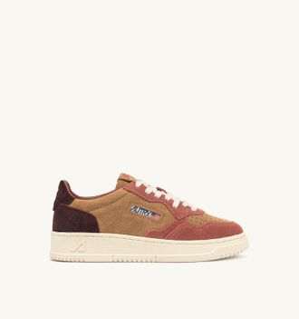Autry MEDALIST LOW SNEAKERS IN TRICOLOR BONITO STREET AND WINE SUEDE