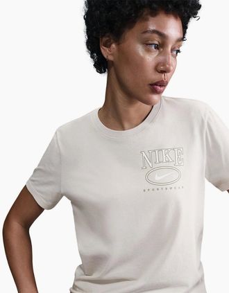 Nike Womens W Nsw Clb Ss T - White - Size: 10