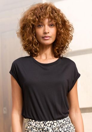 Lascana Kurzarmshirt LASCANA, Damen, Gr. 36/38, schwarz, Jersey, Obermaterial: 100% Viskose, unifarben, figurumspielend h&uuml;ftlang, Rundhals, Aufschlag, Shirts 