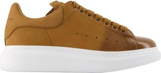 Alexander McQueen Oversized Sneaker - Heren - Sneakers - Bruin - 42 EU - Schoenen