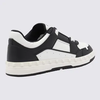 Valentino Garavani Mens Sneakers Black-White _cover Le Sole El