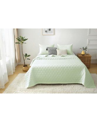 St. James Home Better Style Honeycomb Quilt Set