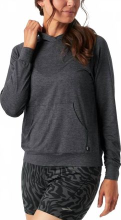 Brooks Luxe Hoodie In Heather Black