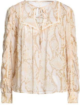 Guess TOPWEAR - Tops sur YOOX.COM