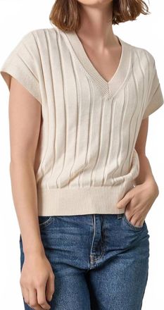 Lilla P Wide Rib Wedge V-Neck Sweater In Pearl