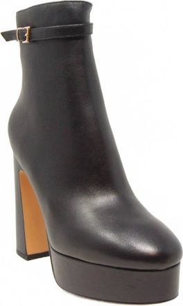 Lola Cruz Womens Bolbec Heeled Boot In Black