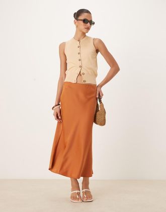 Vero Moda satin midi skirt in bronze-Brown