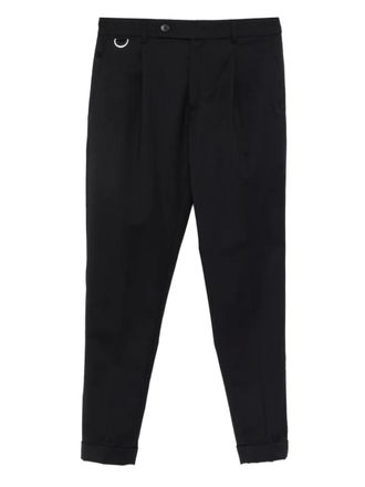 low brand D-ring pleated trousers - Black