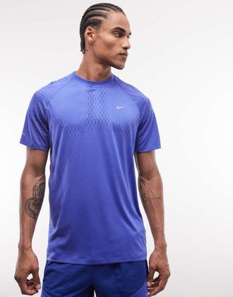 Nike Stride Dri-FIT novelty - T-shirt blu