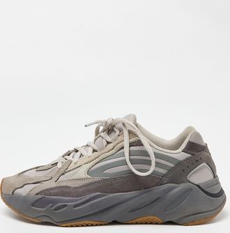 adidas Grey Suede and Mesh Boost 700 V2 Tephra Sneakers Size 40 2/3
