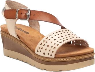 Xti Womens Refresh Wedge Sandals In Ice Beige