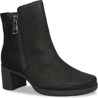 Munro Womens Devon Boots In Black Leather