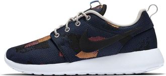 Nike (WMNS) Nike Roshe One JCRD Print Game Royal Black 845009-400