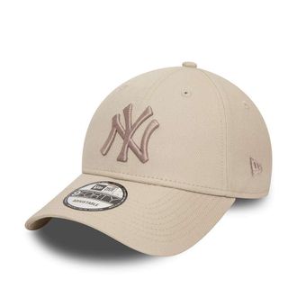 New Era 9Forty Strapback Cap - New York Yankees Stone Beige
