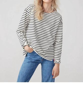 Kule Boyfriend Striped Long Sleeve Tee In Cream/navy