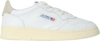 Autry Medalist Lage Sneakers - Heren - Sneakers - Grijs - 43 EU - Schoenen
