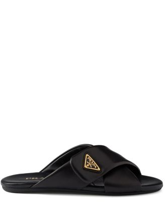 （sale)24SS プラダ ロゴ入りブラックレザースライド 人気！ Prada Slides − Sale: up to −36% | Stylight