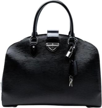 Louis Vuitton Pre-owned Handbags, female, Black, Size: ONE SIZE Pre-owned Pont-Neuf GM