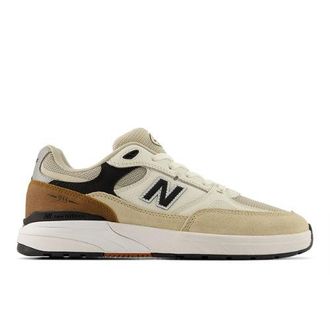 New Balance Mens NB NUMERIC ANDREW REYNOLDS 933 in Brown/White Suede/Mesh, size 8.5 Wide