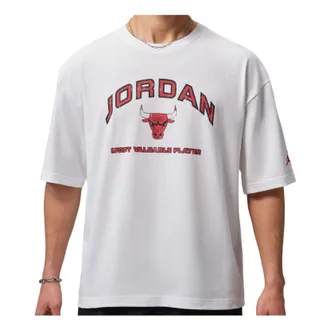 Nike Jordan Flight Essentials Boxy Graphic T-Shirt White University Red IF3122-100