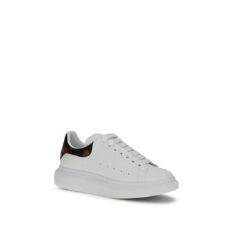 Alexander McQueen Mens White Calf Leather Bos Taurus Low Top Sneakers