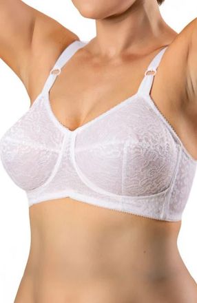 Rago Expandable Cup Wireless Shaper Bra in White at Nordstrom, Size 48Dd